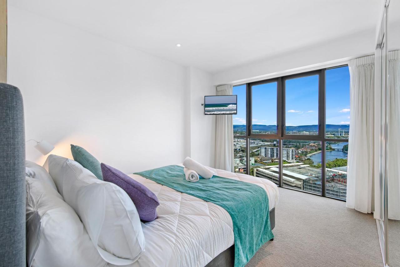 The Eureka Gold Coast Residence On Broadbeach Kültér fotó