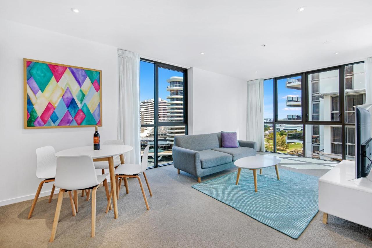 The Eureka Gold Coast Residence On Broadbeach Kültér fotó