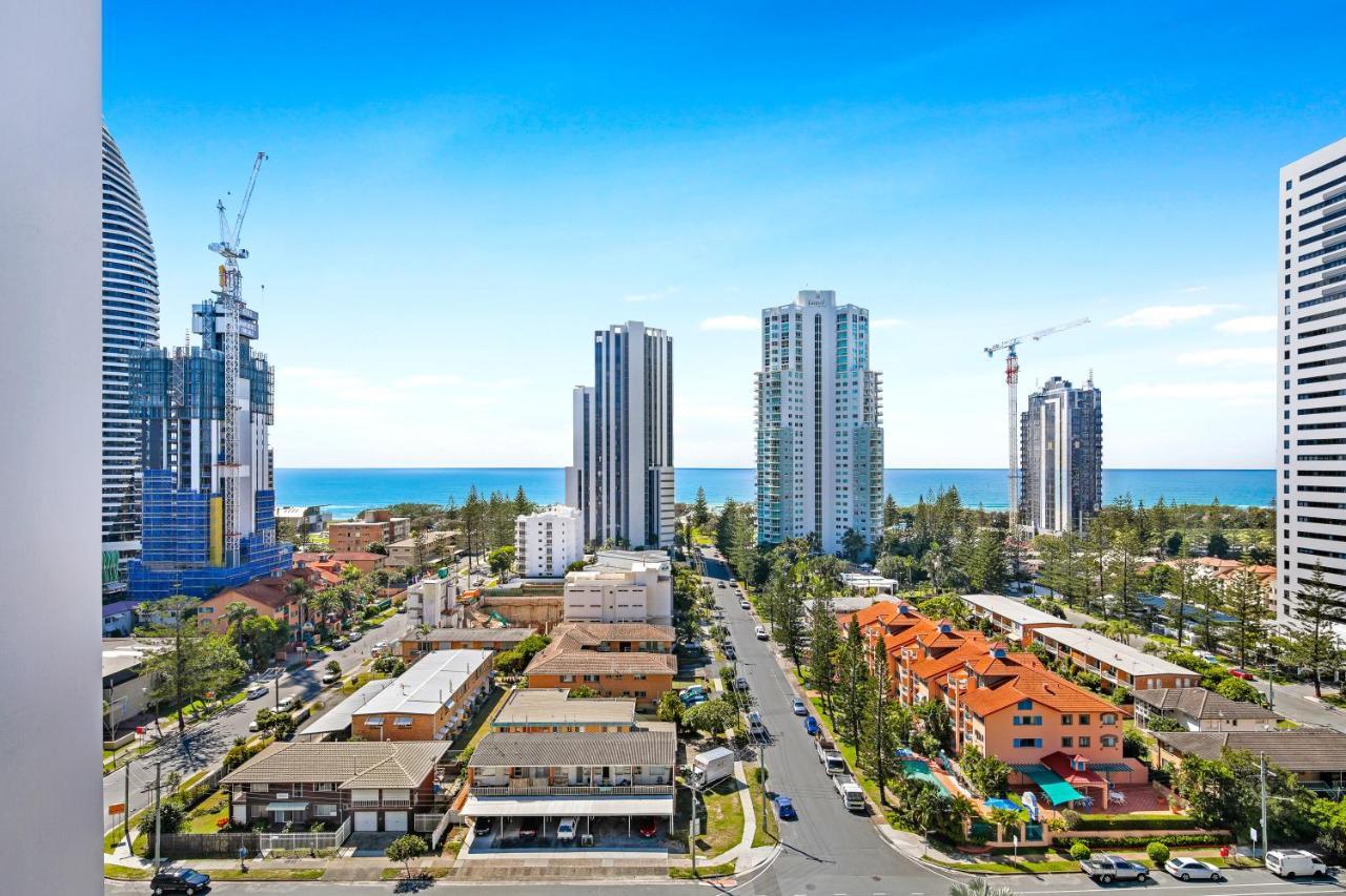 The Eureka Gold Coast Residence On Broadbeach Kültér fotó