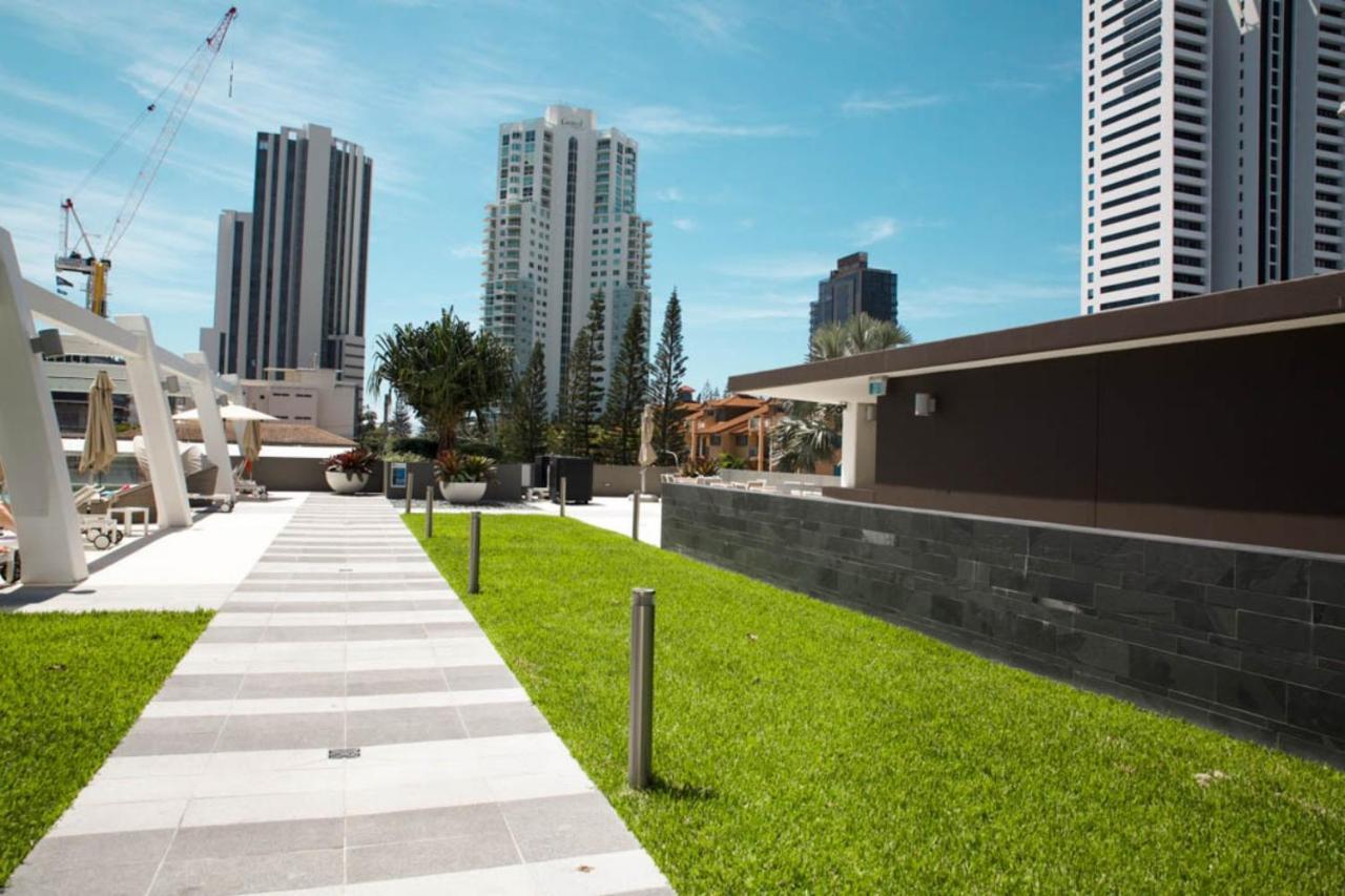 The Eureka Gold Coast Residence On Broadbeach Kültér fotó