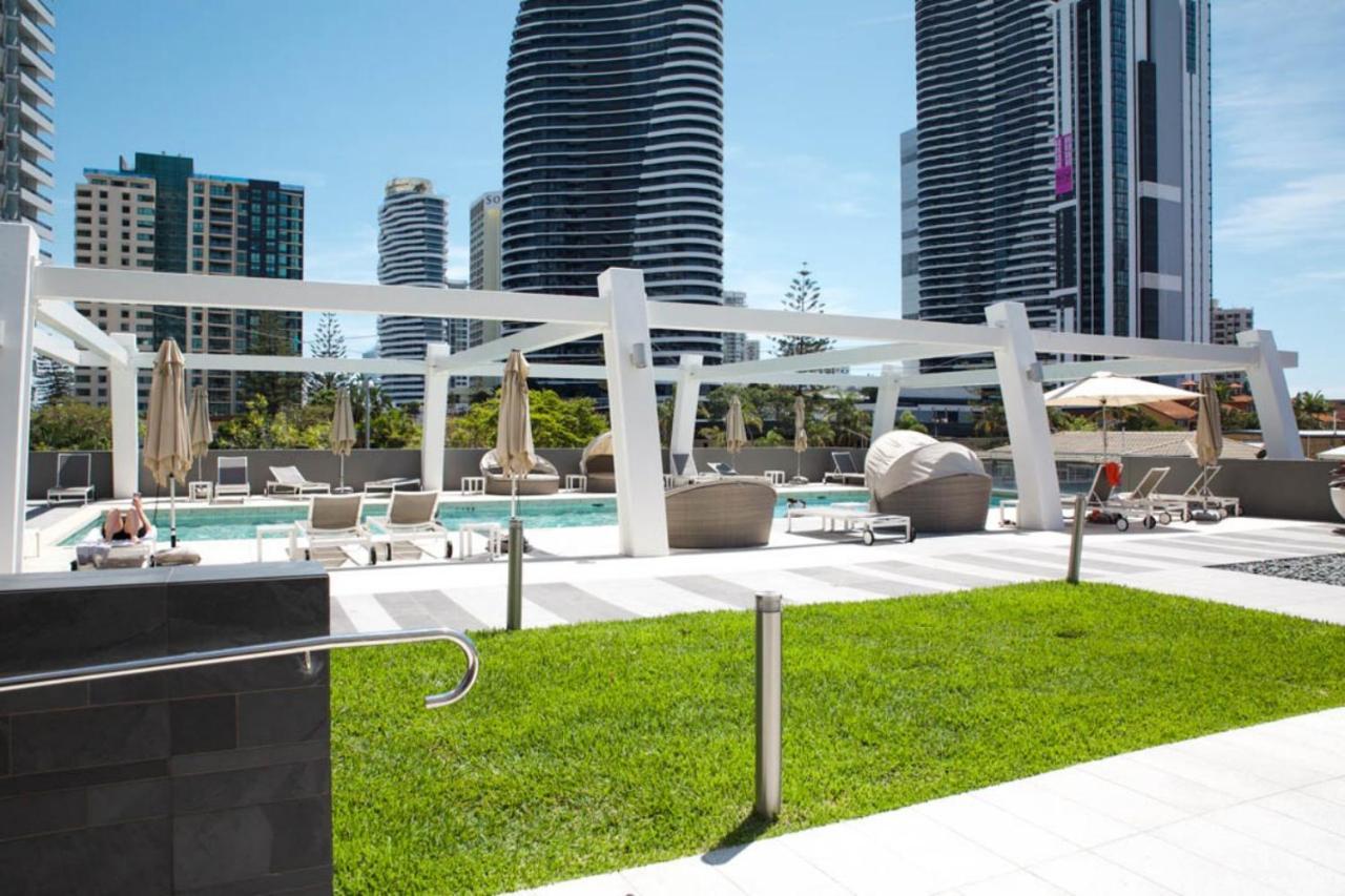 The Eureka Gold Coast Residence On Broadbeach Kültér fotó