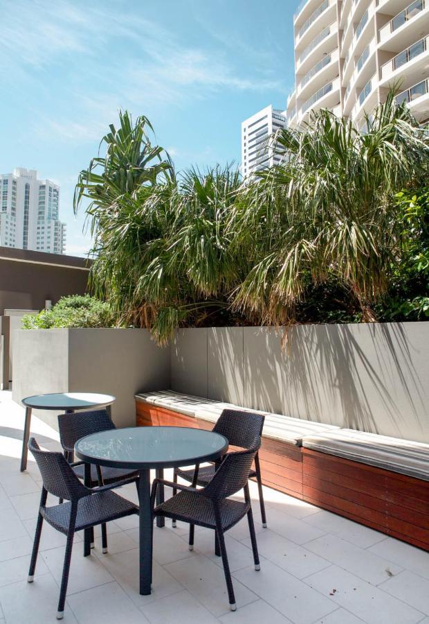 The Eureka Gold Coast Residence On Broadbeach Kültér fotó